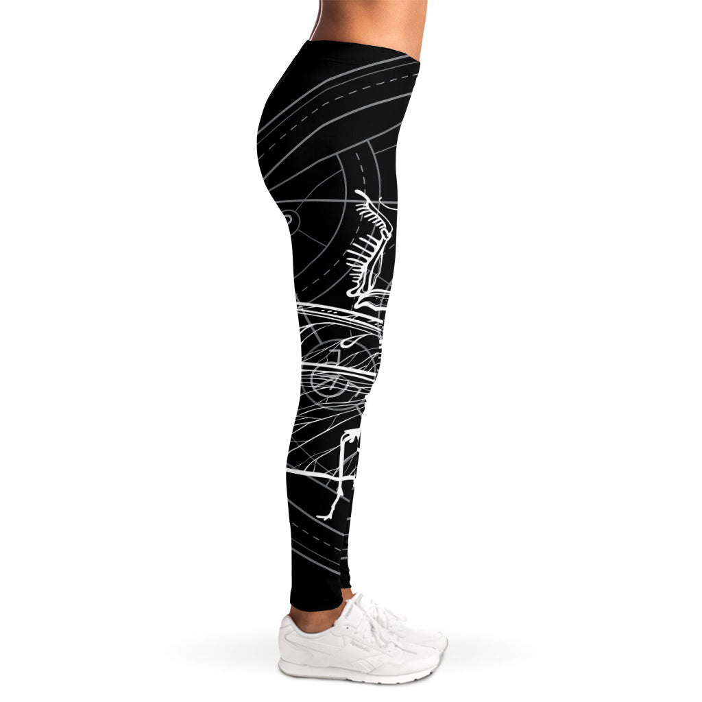 Black And White Mantis Spirit Print Women's Leggings