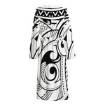 Black And White Maori Pattern Print Hooded Bathrobe