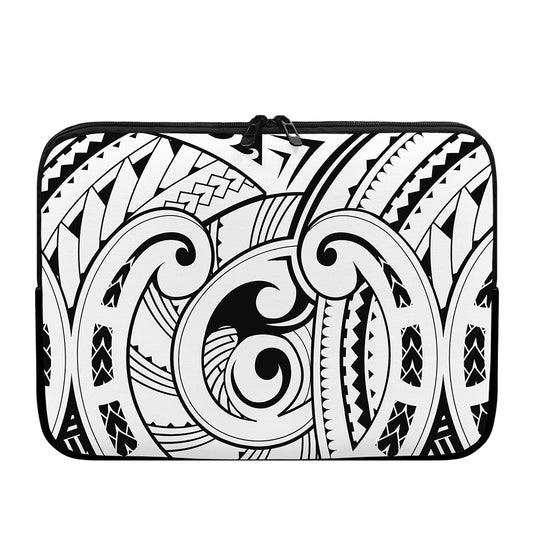 Black And White Maori Pattern Print Laptop Sleeve