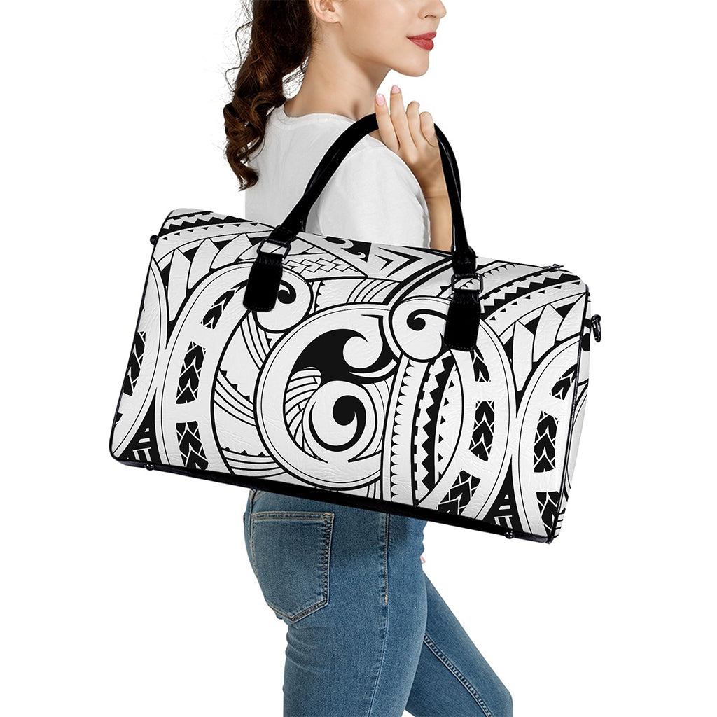 Black And White Maori Pattern Print Leather Duffle Bag