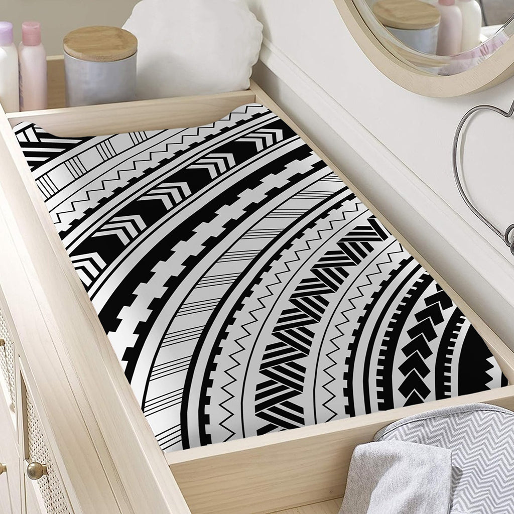 Black And White Maori Polynesian Print Changing Pad Cover