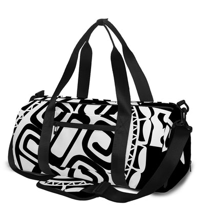 Black And White Maori Sea Turtle Print Gym Bag