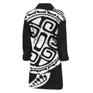 Black And White Maori Sea Turtle Print Men's Bathrobe