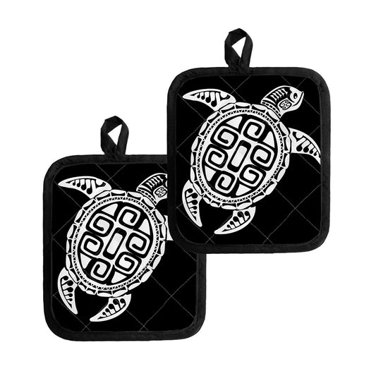 Black And White Maori Sea Turtle Print Pot Holders