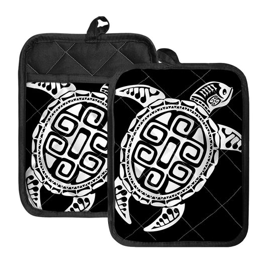 Black And White Maori Sea Turtle Print Pot Holders With Pocket