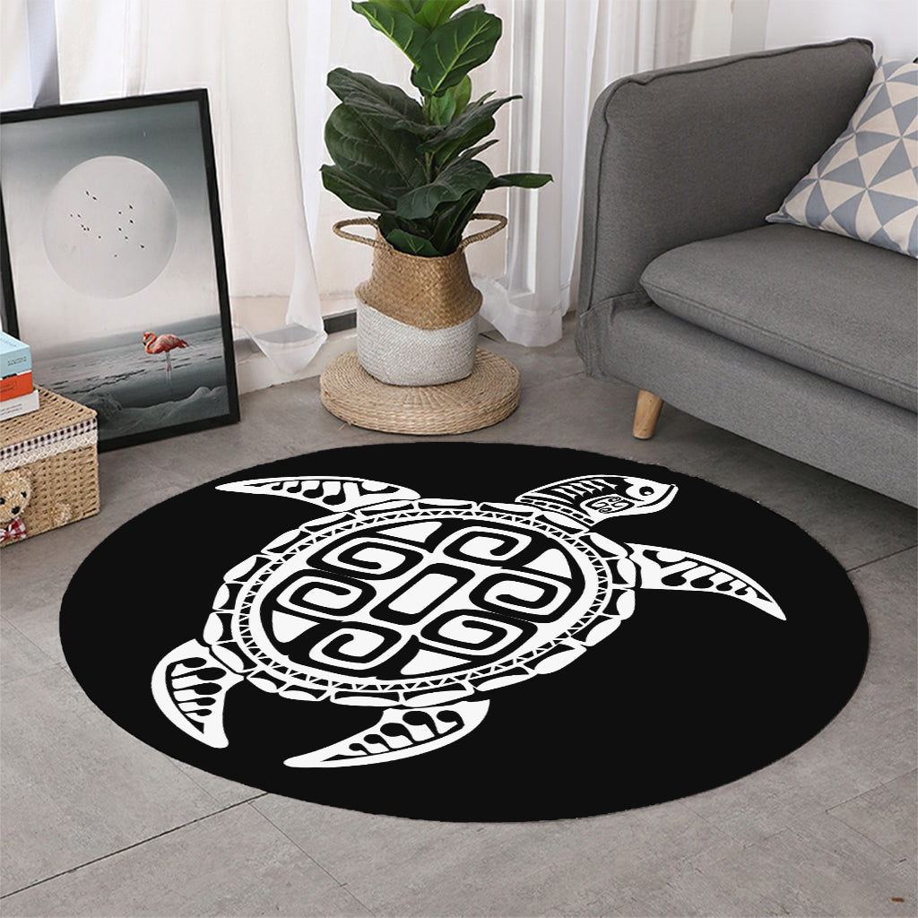 Black And White Maori Sea Turtle Print Round Rug