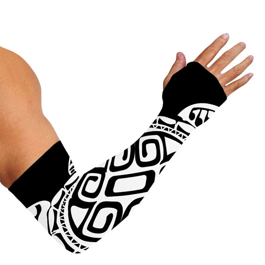 Black And White Maori Sea Turtle Print Sun Protection Arm Sleeves
