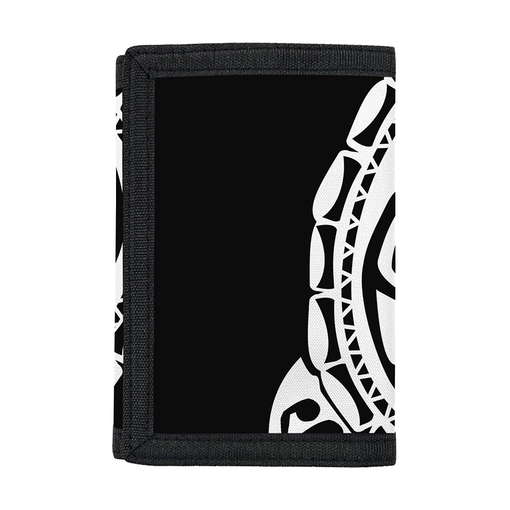 Black And White Maori Sea Turtle Print Trifold Wallet