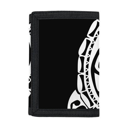 Black And White Maori Sea Turtle Print Trifold Wallet