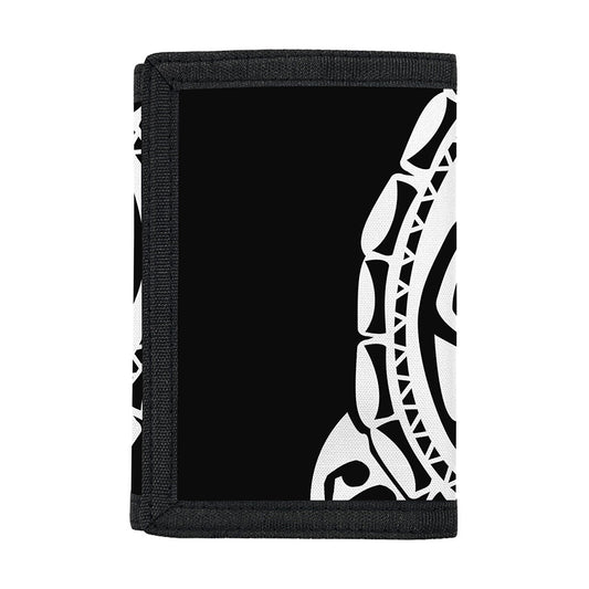 Black And White Maori Sea Turtle Print Trifold Wallet