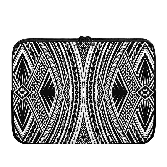Black And White Maori Tattoo Print Laptop Sleeve