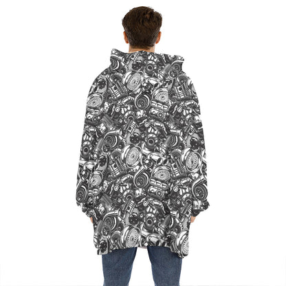 Black And White Mechanic Pattern Print Hoodie Blanket