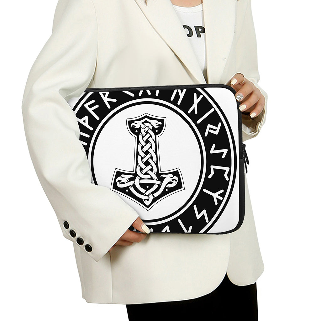 Black And White Mjolnir Print Laptop Sleeve