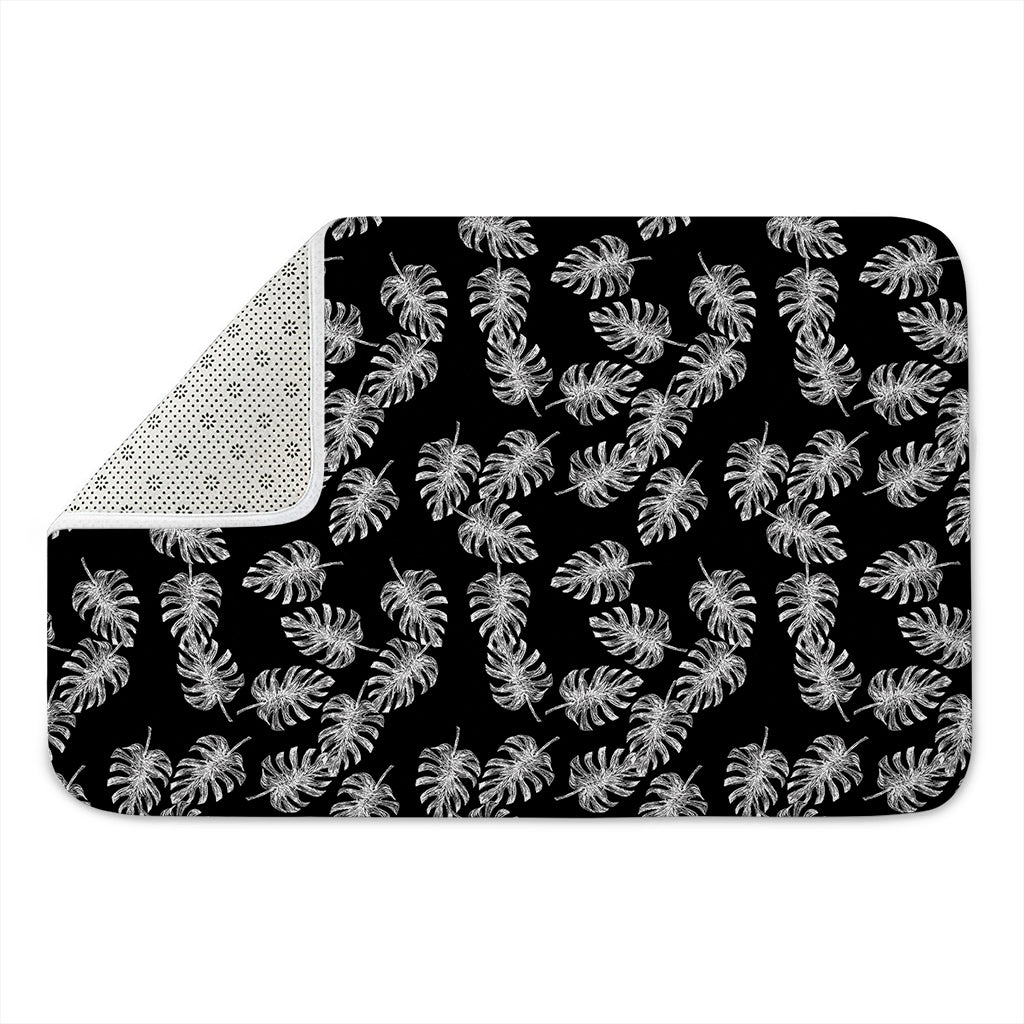 Black And White Monstera Pattern Print Indoor Door Mat