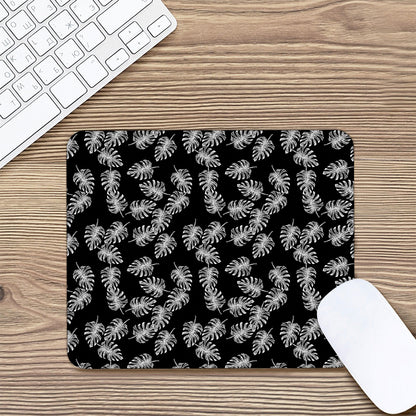 Black And White Monstera Pattern Print Mouse Pad