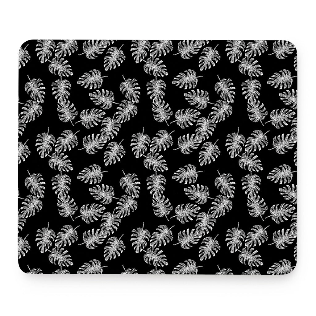 Black And White Monstera Pattern Print Mouse Pad