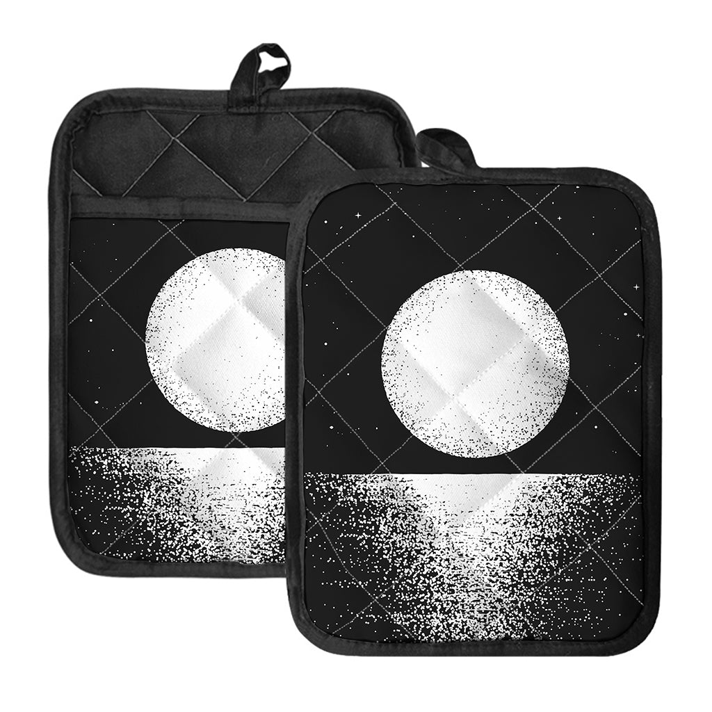 Black And White Moonlight Print Pot Holders With Pocket