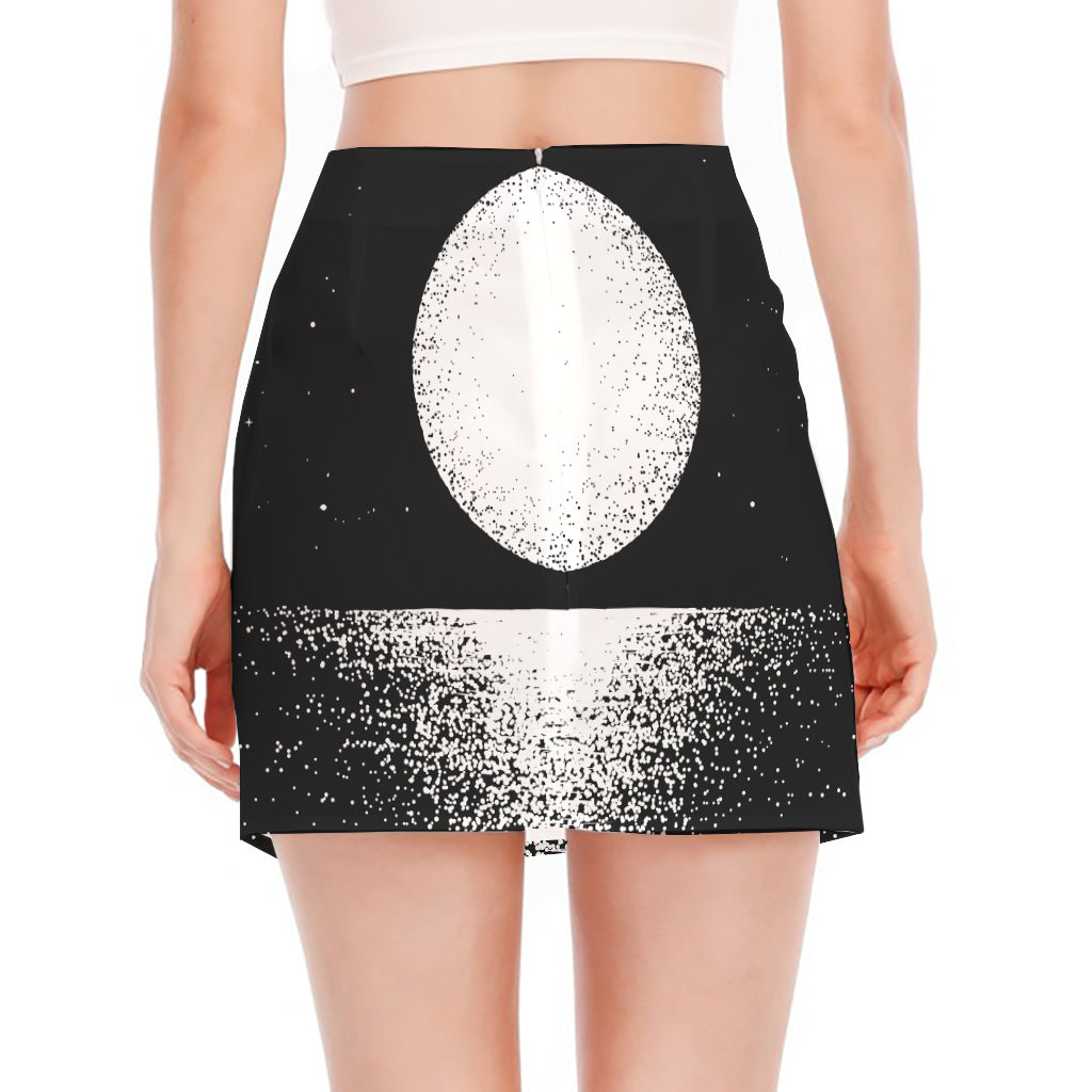 Black And White Moonlight Print Side Slit Mini Skirt