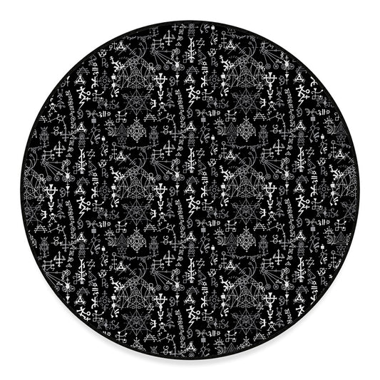 Black And White Mystic Wicca Print Round Floor Mat