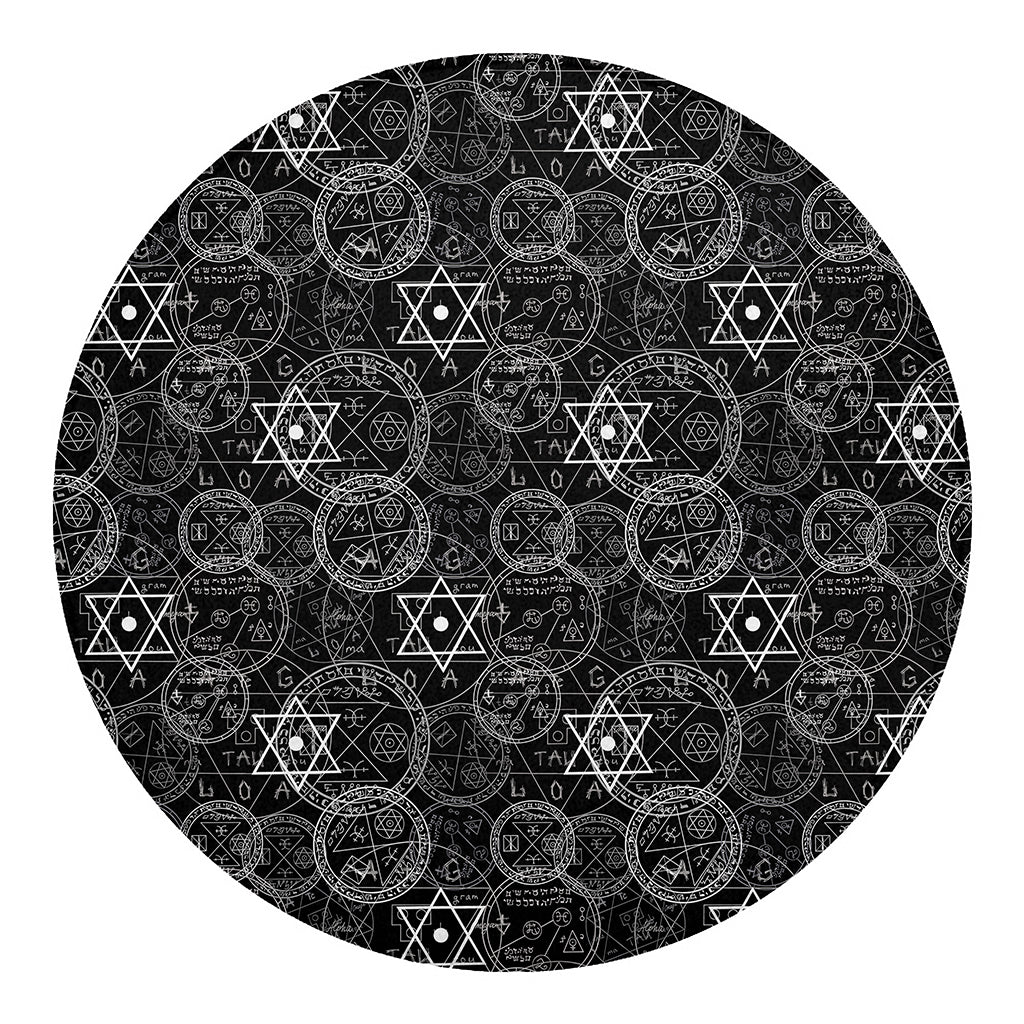 Black And White Mystic Witch Print Round Blanket