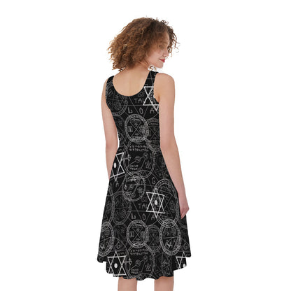 Black And White Mystic Witch Print Women's Sleeveless Dress