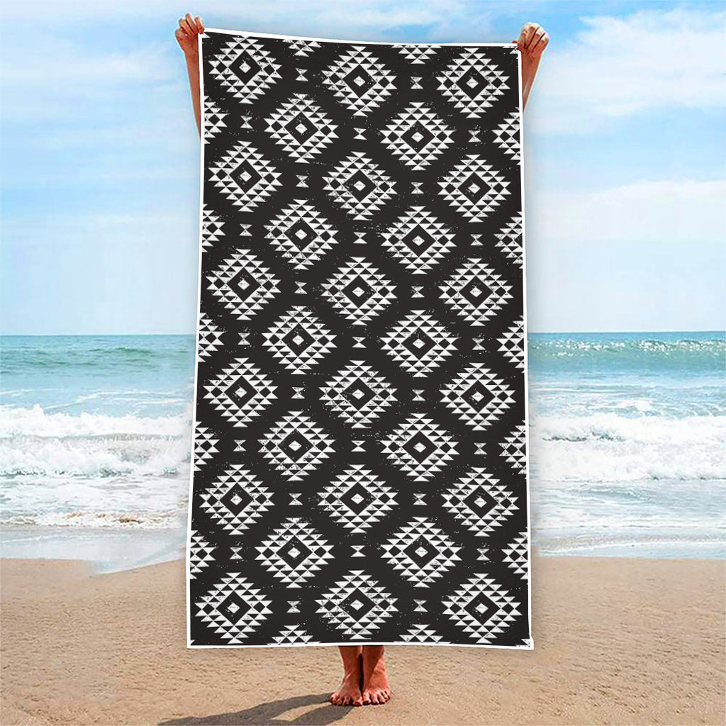 Black And White Navajo Pattern Print Beach Towel