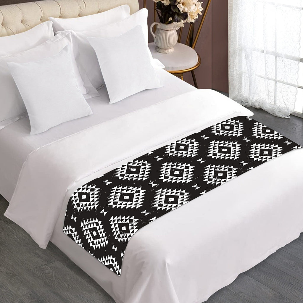 Black And White Navajo Pattern Print Bed Runner