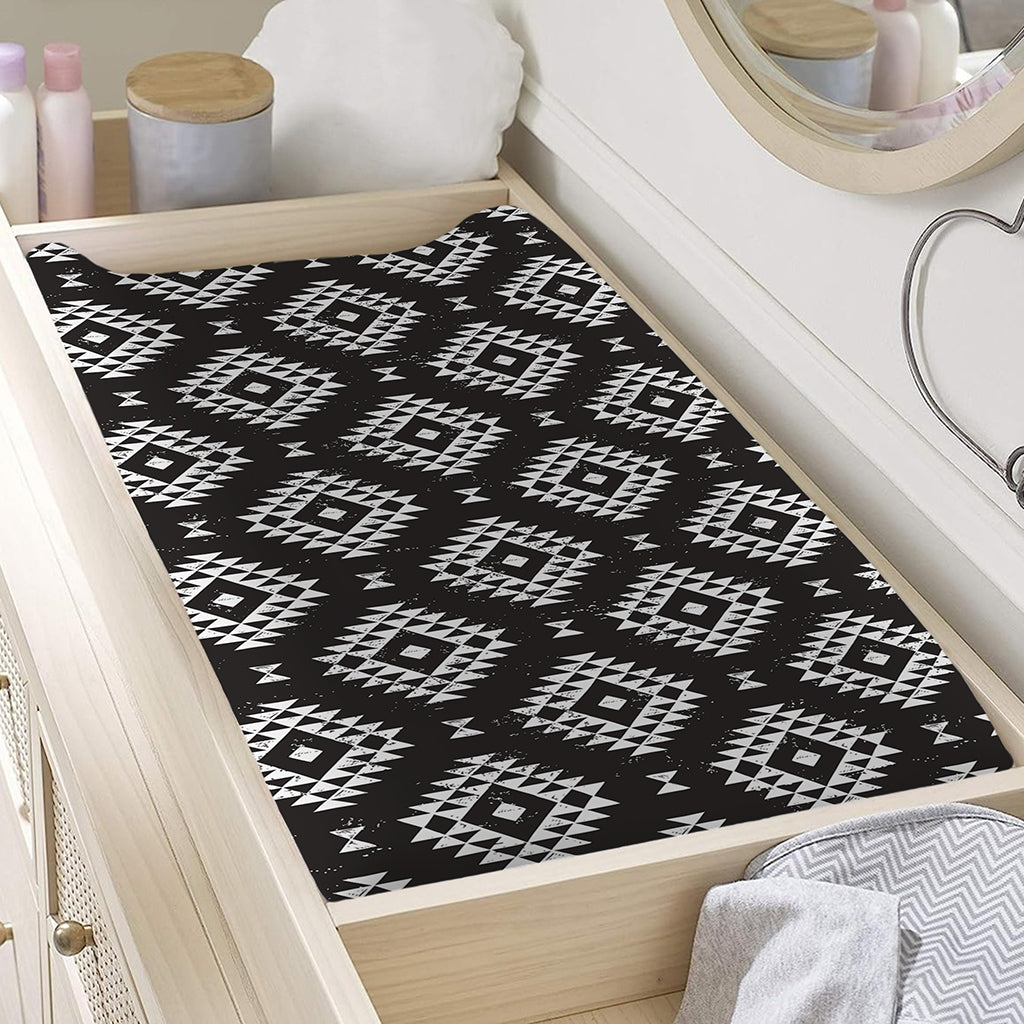 Black And White Navajo Pattern Print Changing Pad Cover