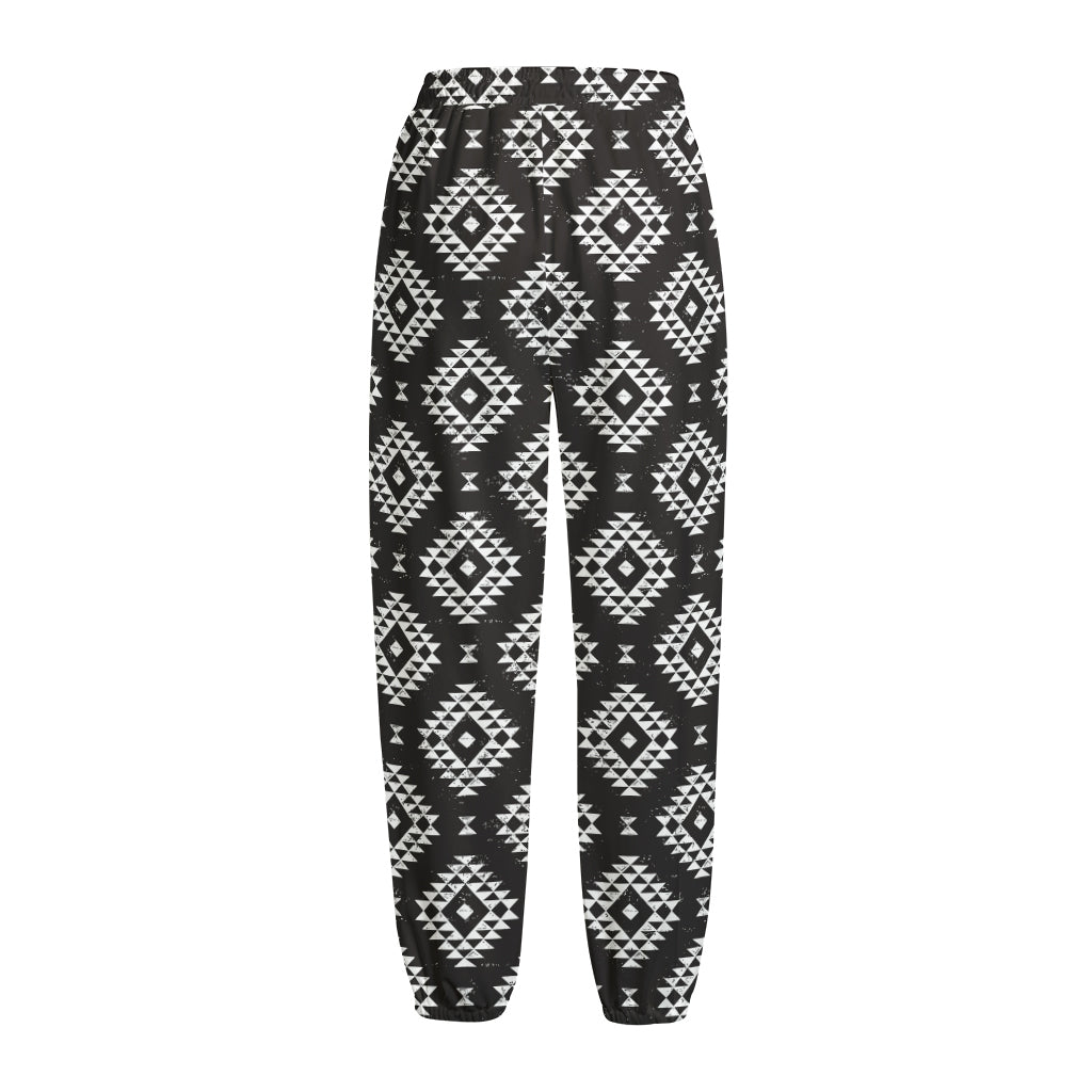 Black And White Navajo Pattern Print Fleece Lined Knit Pants
