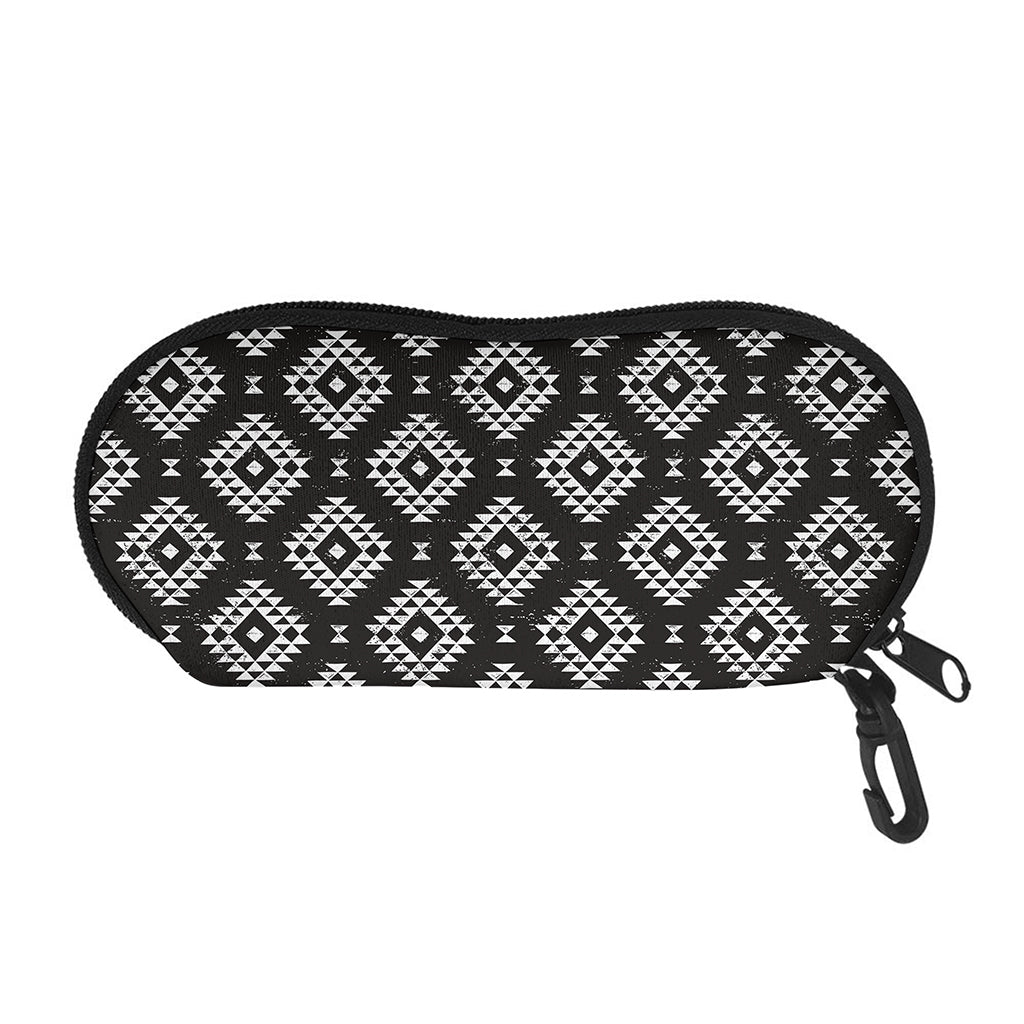 Black And White Navajo Pattern Print Glasses Case