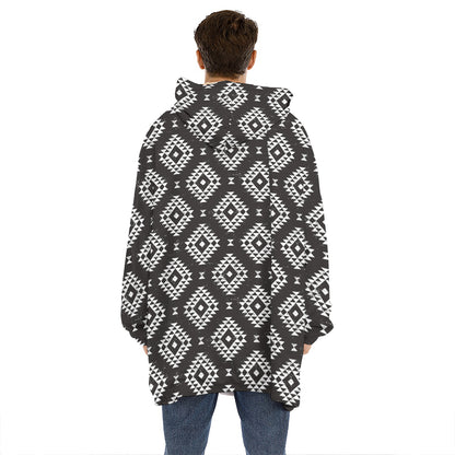 Black And White Navajo Pattern Print Hoodie Blanket