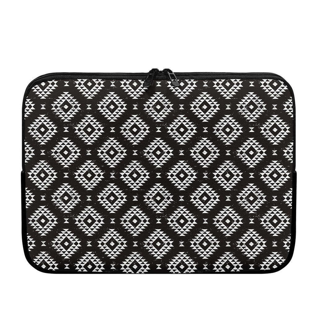 Black And White Navajo Pattern Print Laptop Sleeve