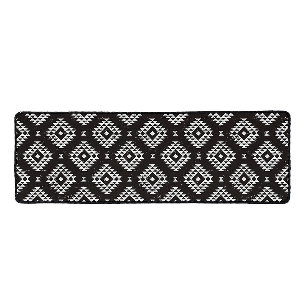 Black And White Navajo Pattern Print Long Kitchen Mat