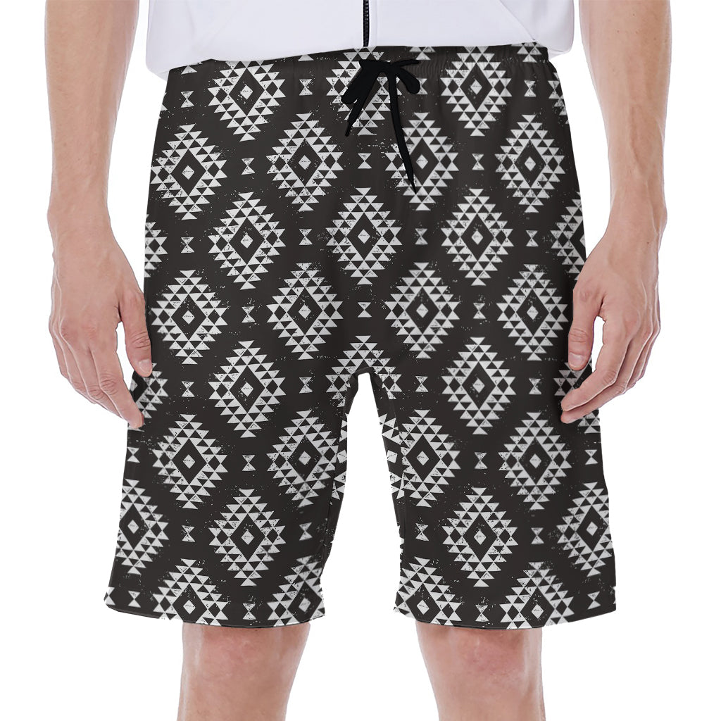 Black And White Navajo Pattern Print Men's Beach Shorts