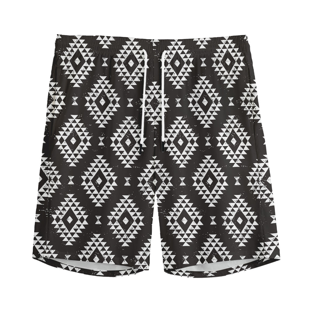 Black And White Navajo Pattern Print Men's Sports Shorts