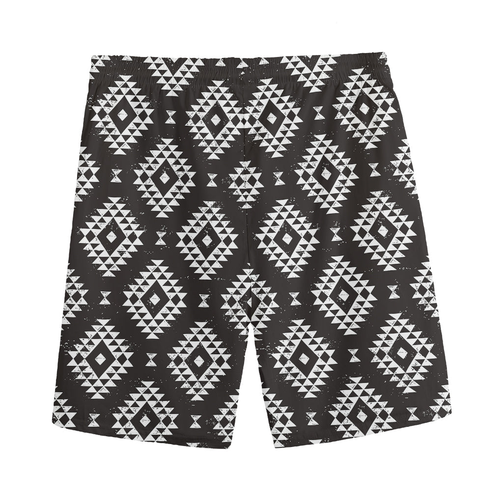 Black And White Navajo Pattern Print Men's Sports Shorts