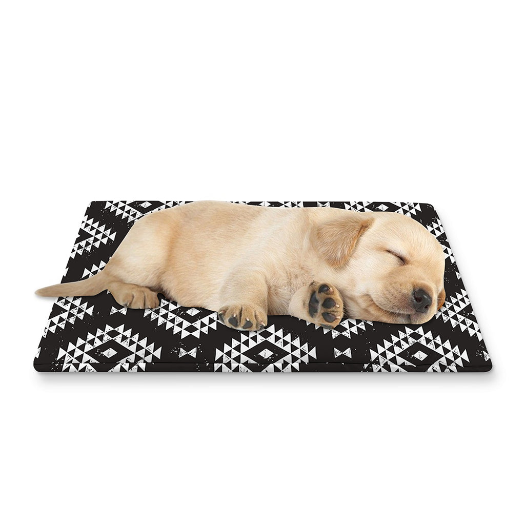 Black And White Navajo Pattern Print Pet Cooling Mat Cover