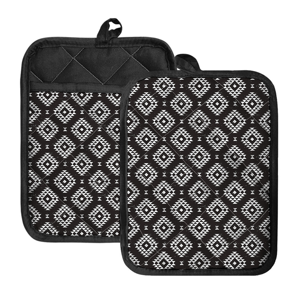 Black And White Navajo Pattern Print Pot Holders With Pocket