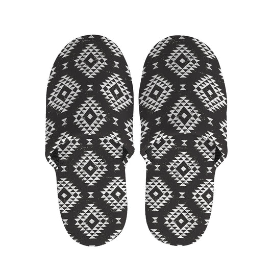 Black And White Navajo Pattern Print Slippers