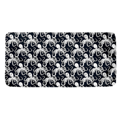 Black And White Octopus Pattern Print Towel