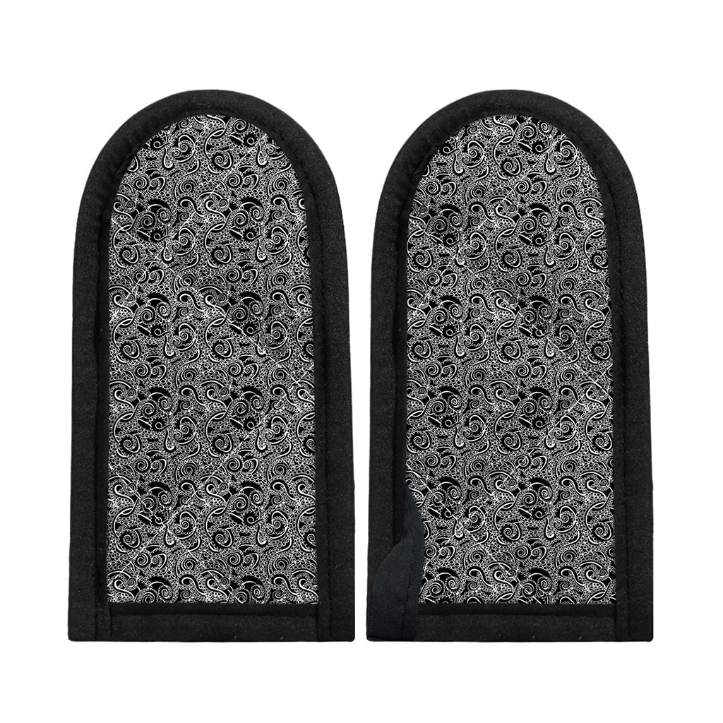 Black And White Octopus Tentacles Print Skillet Handle Cover