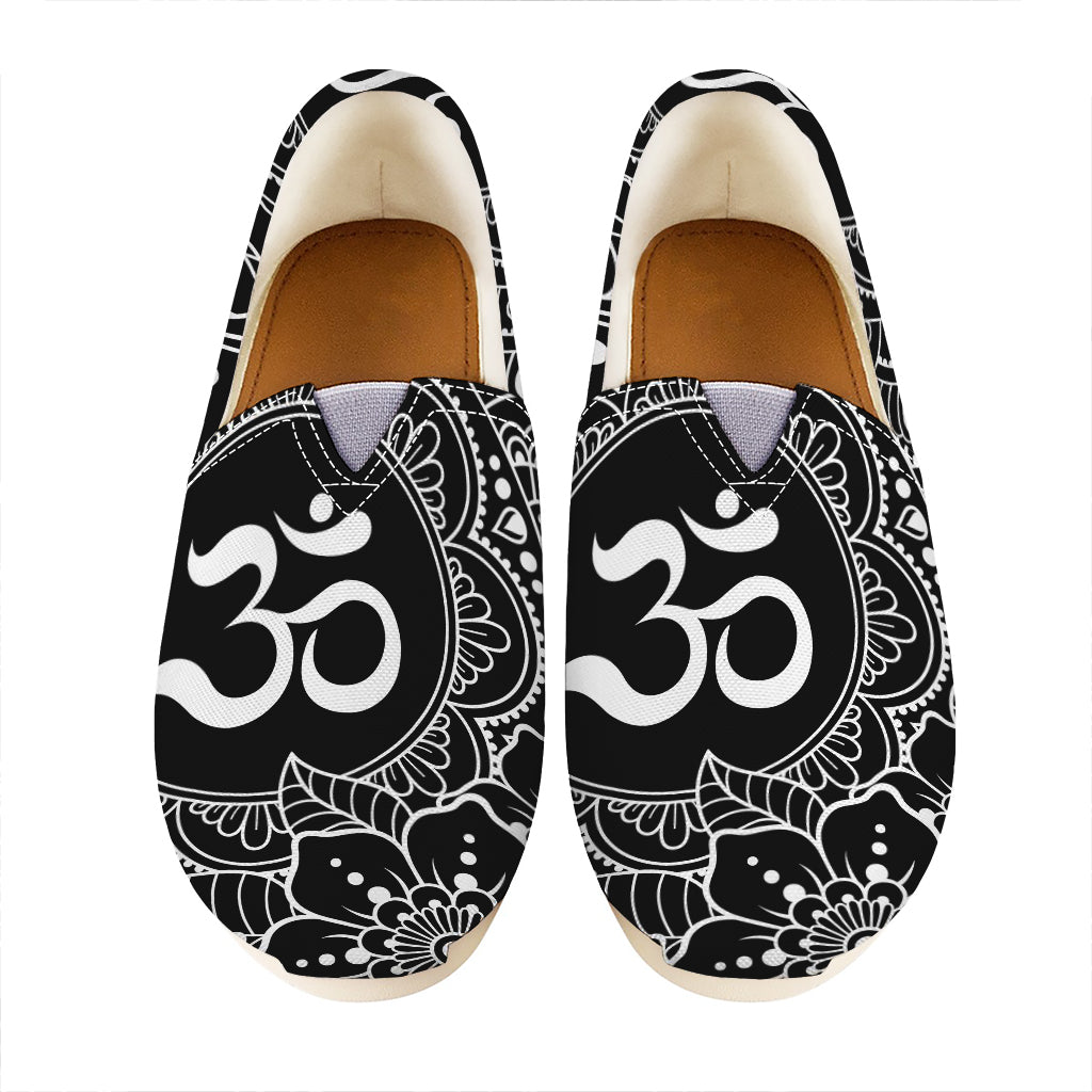 Black And White Om Print Casual Shoes