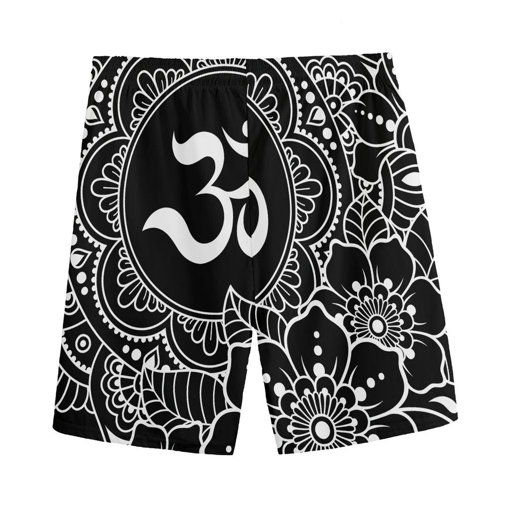 Black And White Om Print Men's Sports Shorts