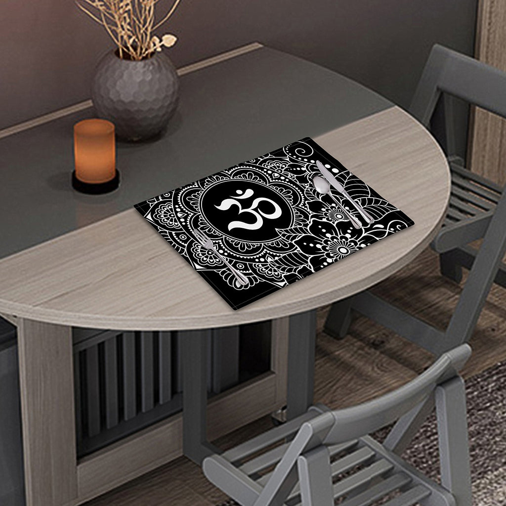 Black And White Om Print Placemat