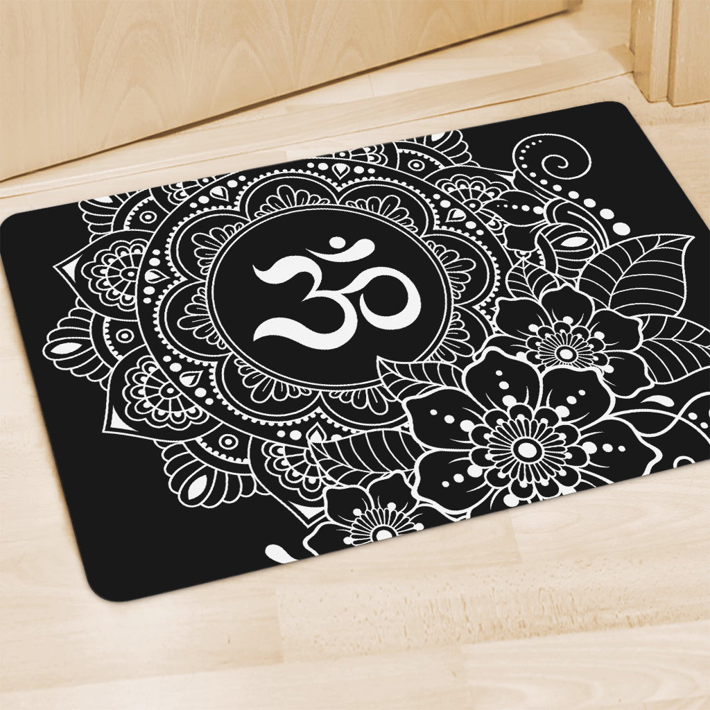 Black And White Om Print Polyester Doormat