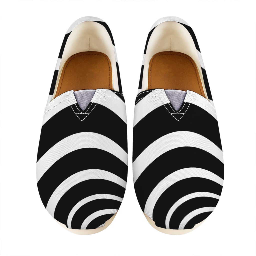 Black And White Optical Illusion Print Casual Shoes