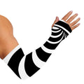 Black And White Optical Illusion Print Sun Protection Arm Sleeves
