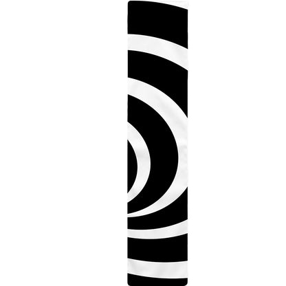 Black And White Optical Illusion Print Table Runner