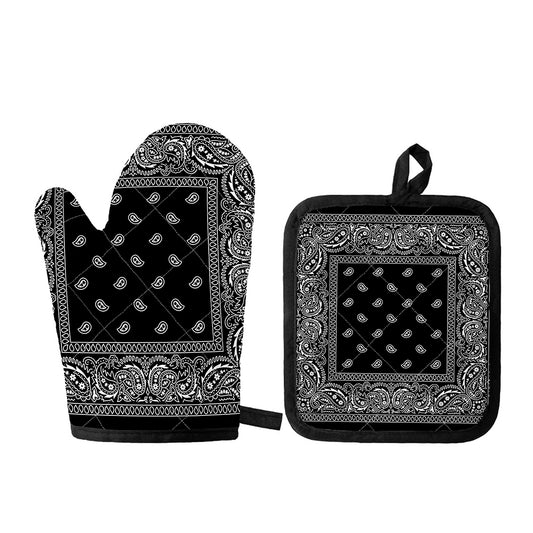 Black And White Paisley Bandana Print Oven Mitt And Pot Holder Set