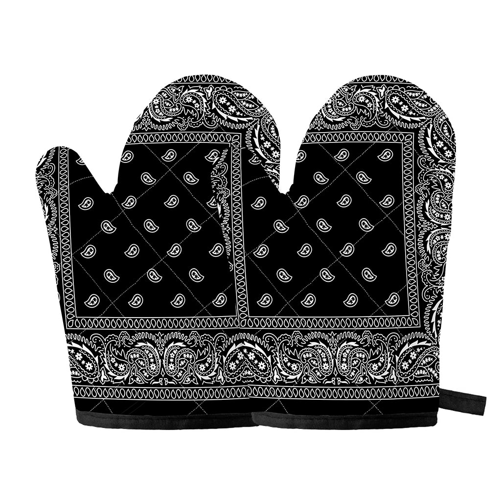 Black And White Paisley Bandana Print Oven Mitts